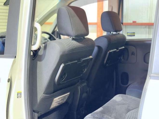 セレナ2.0 20X Vセレクション+Safety 4WD　下廻防錆TVナビBカメエンスタETC 2000