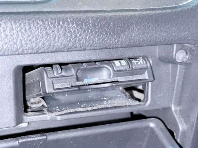 セレナ2.0 20X Vセレクション+Safety 4WD　下廻防錆TVナビBカメエンスタETC 2000