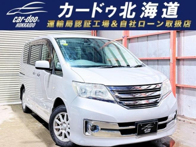 セレナ2.0 ライダー Jパッケージ 4WD　下廻防錆TVナビ後席モニターETC 2000