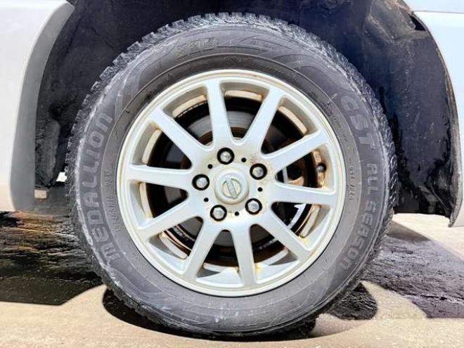 セレナ2.0 ライダー Jパッケージ 4WD　下廻防錆TVナビ後席モニターETC 2000