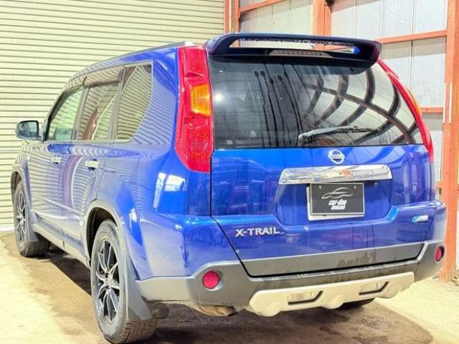 エクストレイル2.0 20S 4WD　下廻防錆DPオーディオBカメETC夏冬タイヤ 2000