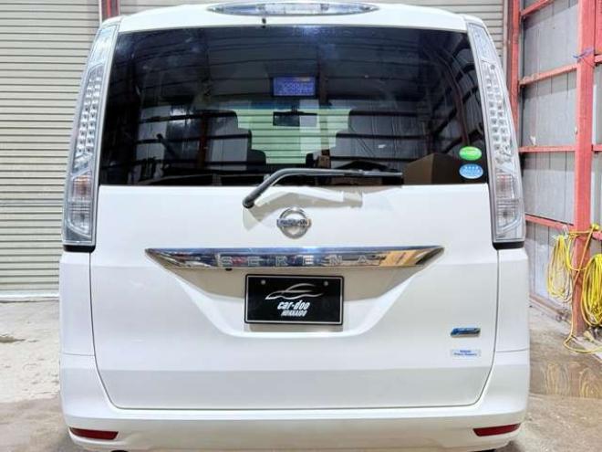 セレナ2.0 20X 4WD　下廻防錆TVナビBカメETCエンスタ 2000