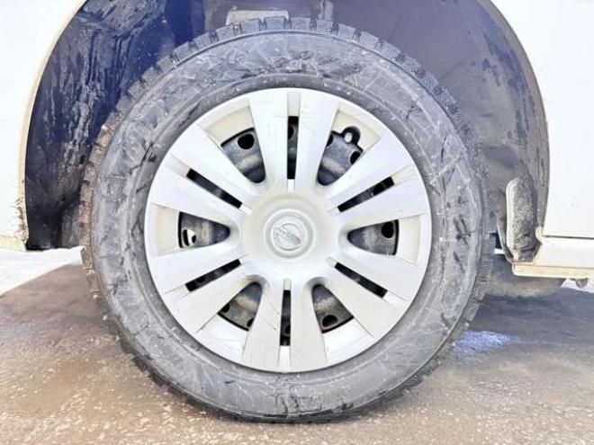セレナ2.0 20X 4WD　下廻防錆TVナビBカメETCエンスタ 2000