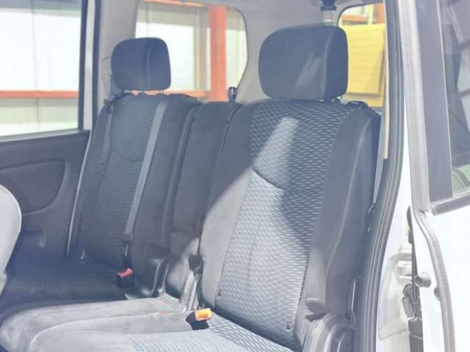 セレナ2.0 20X 4WD　下廻防錆TVナビBカメETCエンスタ 2000