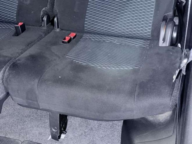 セレナ2.0 20X 4WD　下廻防錆TVナビBカメETCエンスタ 2000
