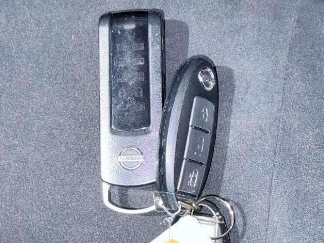 セレナ2.0 20X 4WD　下廻防錆TVナビBカメETCエンスタ 2000