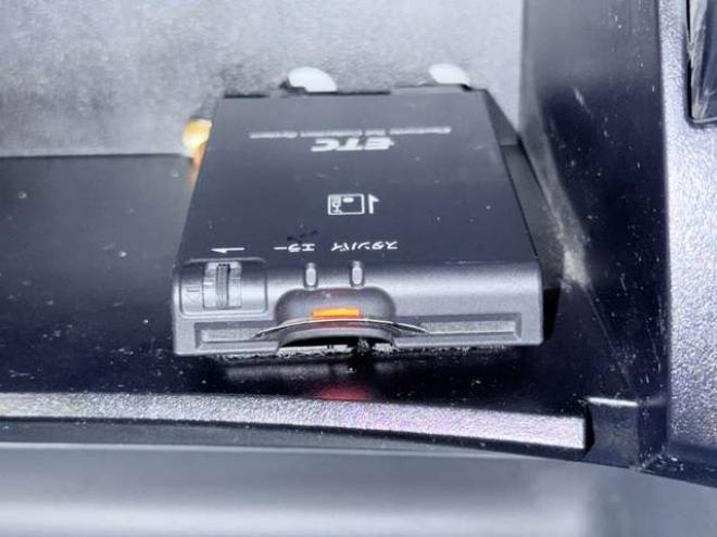 セレナ2.0 20X 4WD　下廻防錆TVナビBカメETCエンスタ 2000