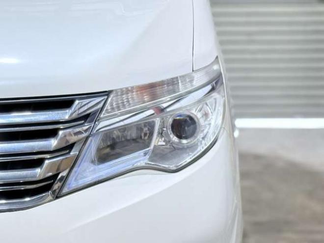 セレナ2.0 20X 4WD　下廻防錆TVナビBカメETCエンスタ 2000