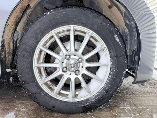 フリード1.5 フレックス Fパッケージ 4WD　下廻防錆キーレスナビ夏冬タイヤ 1500