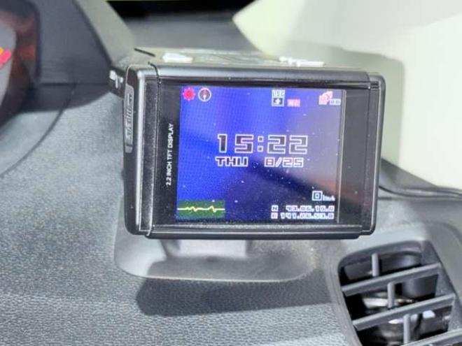 フリード1.5 G 4WD　下廻防錆TVナビBカメETC 1500
