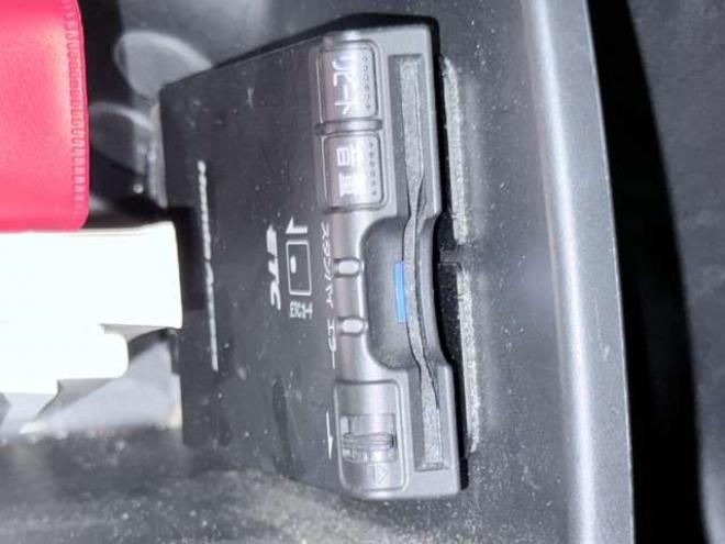 フリード1.5 G 4WD　下廻防錆TVナビBカメETC 1500