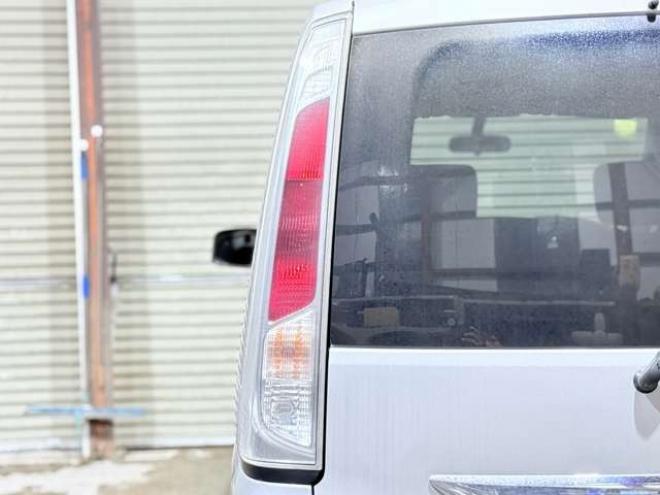 セレナ2.0 20S 4WD　下廻防錆TVナビBカメ 2000