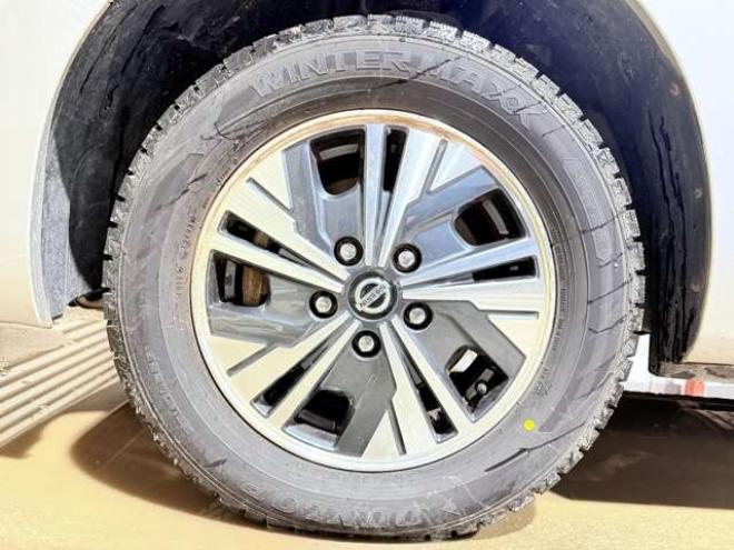 セレナ2.0 20S 4WD　下廻防錆TVナビBカメ 2000
