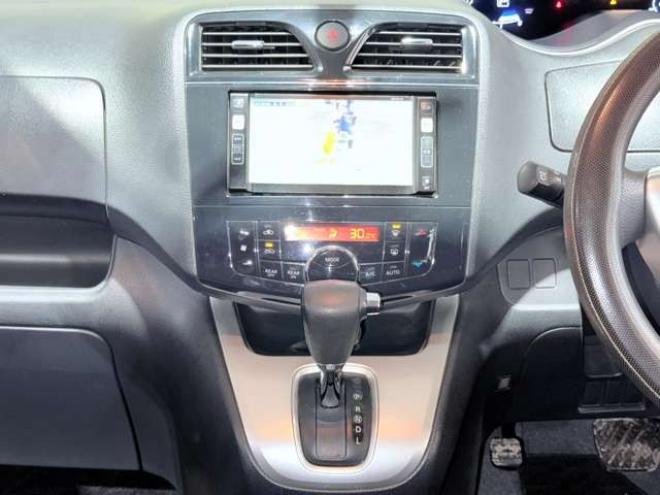 セレナ2.0 20S 4WD　下廻防錆TVナビBカメ 2000