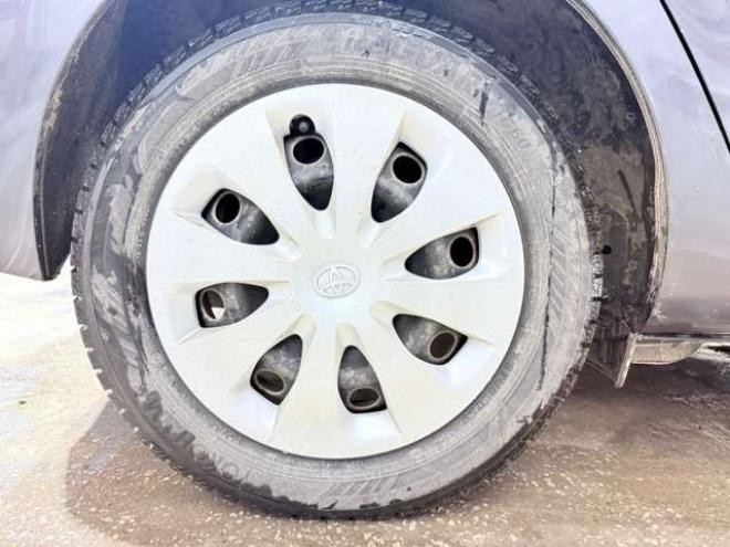 アクア1.5 S　下廻防錆TVナビエンスタ 2WD 1500