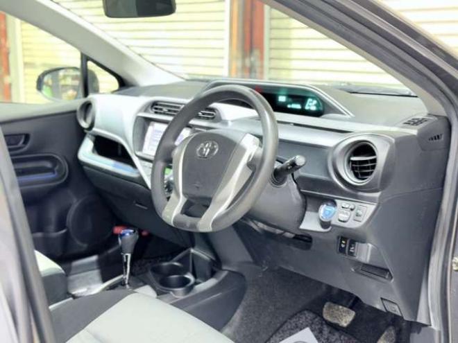アクア1.5 S　下廻防錆TVナビエンスタ 2WD 1500
