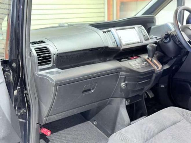 ステップワゴン2.0 スパーダ S 4WD　下廻防錆ナビBカメETC 2000