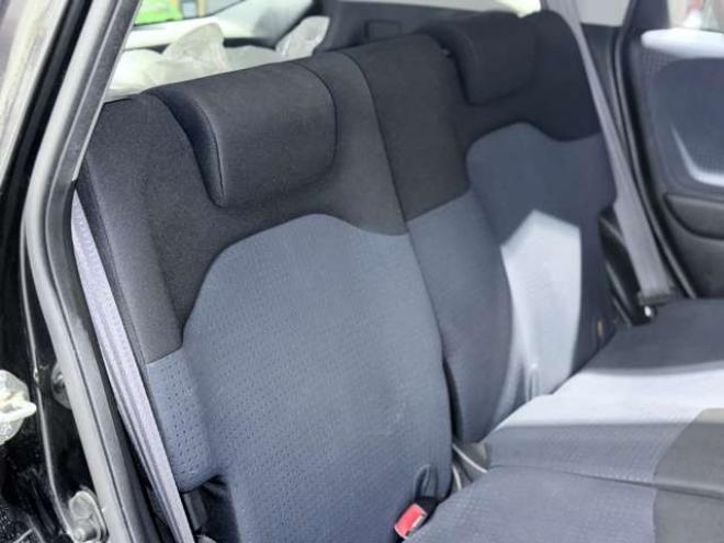 フィット1.3 G 4WD　下廻防錆1オナキーレスCD 1300