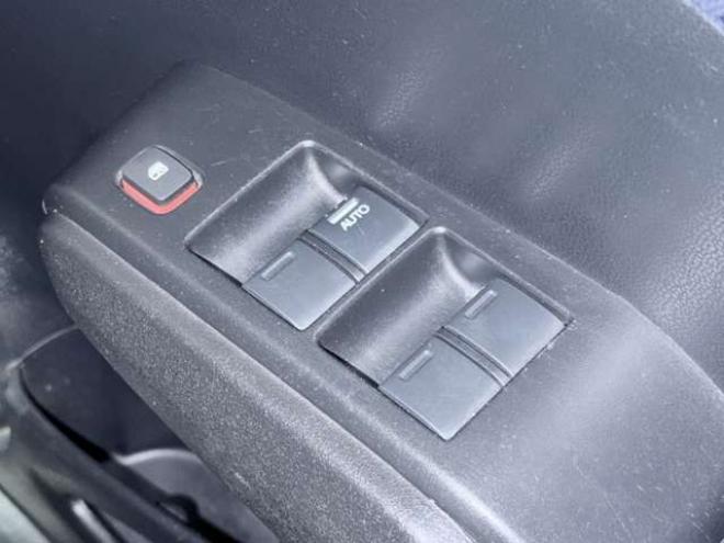 フィット1.3 G 4WD　下廻防錆1オナキーレスCD 1300