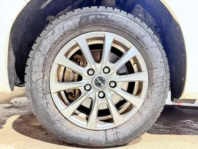 セレナ2.0 20X 4WD　下廻防錆ラジオCD 2000
