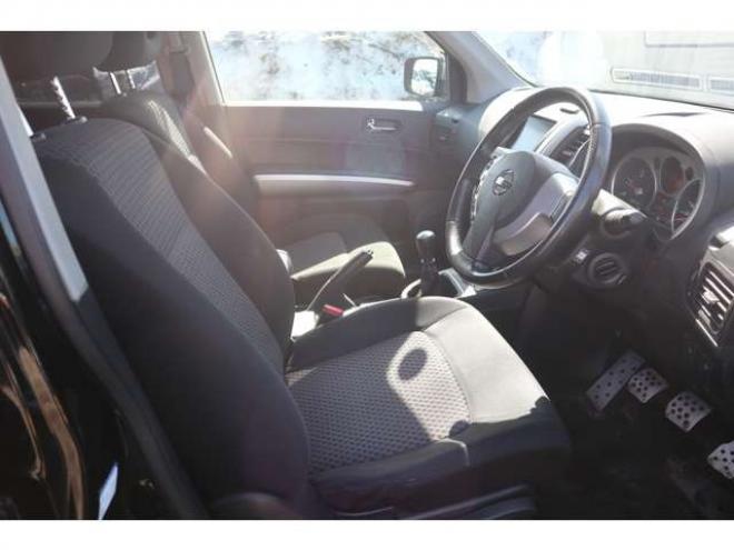 エクストレイル2.0 20GT ディーゼルターボ 4WD　6速MT・ナビ・TV・Bカメラ・スマートキー 2000