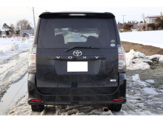 ヴォクシー2.0 ZS 4WD　検2年　自社　ローンカノウ 2000
