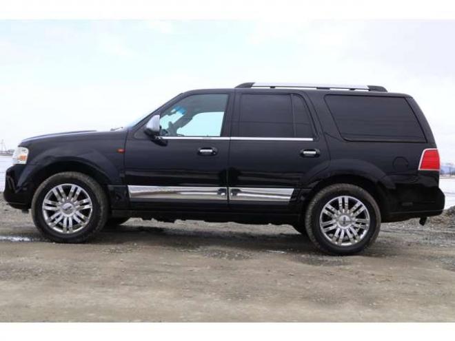 リンカーンナビゲーター 5.4 4WD　検R8/7　オートステップ　社外ナビ 5400