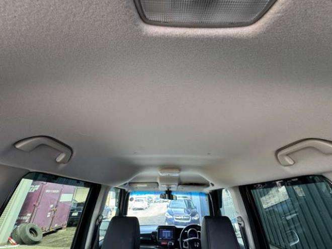 N-BOXG ターボLパッケージ 4WD　ナビ　TV　Bカメラ　Pスライド 660