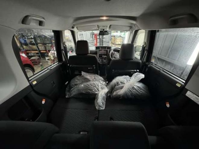 タンク1.0 X S 4WD　夏冬タイヤ　12ヶ月点検済　下廻り防錆塗装 1000