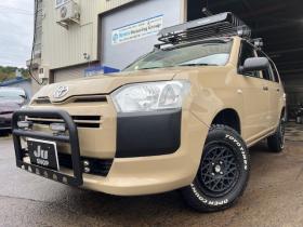 プロボックスバン　1.5 DX コンフォート 4WD　グリルガード・キャリア・リフトアップ車両 1500