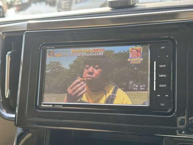 ヴェルファイア2.5 X 4WD　社外ナビ/Bカメラ/両側パワスラ/ETC/8人乗 2500