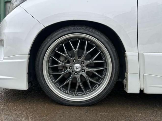 アルファードハイブリッド2.4 SR 4WD　ケンスタイルエアロ/ローダウン/サンルーフ 2400