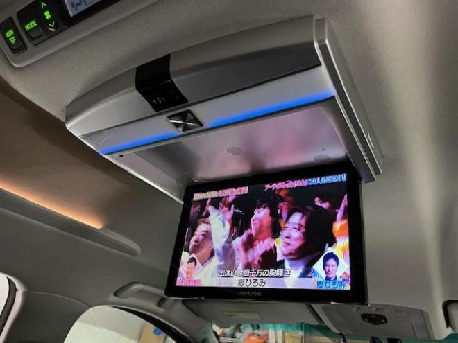 アルファード２４０Ｓ　プライムセレクションⅡ　タイプゴールド　本州仕入　ワンオーナー　禁煙車　ＷＡＫＯＳバリアスコーティング済　純正１８インチＡＷ　社外１６ＡＷ＋スタッドレスタイヤ付　両側パワースライドドア　パワーバックドア　アルパインＨＤＤナビ（フルセグ地デジ　ＤＶＤ再生　ミュージックサーバー）＋バックカメラ　アルパイン製リアフリップダウンモニター　前後コーナーセンサー　横滑り防止装置　ＨＩＤ　ＥＴＣ 　タイミングチェーン 4WD 2400 5Dr