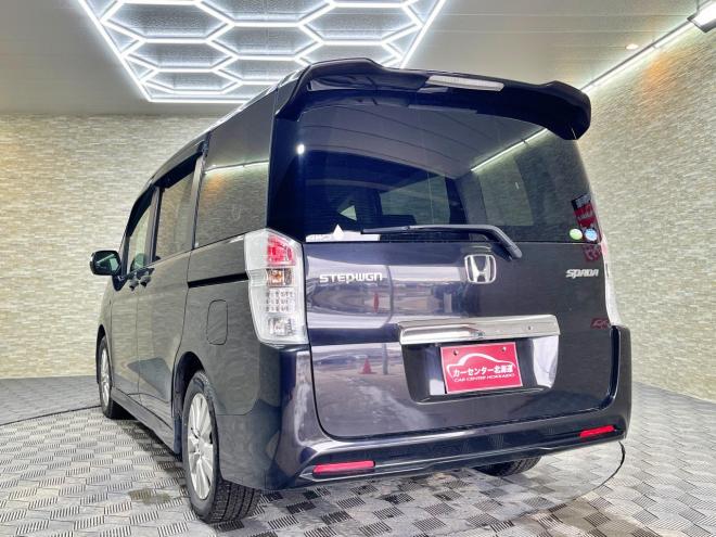 ステップワゴン2.0スパーダZ 4WD 5年保証 スマキー 夏冬タイヤ 両側パワスラ ナビTV ETC 寒冷地仕様 禁煙 車検整備2年付 修復歴無