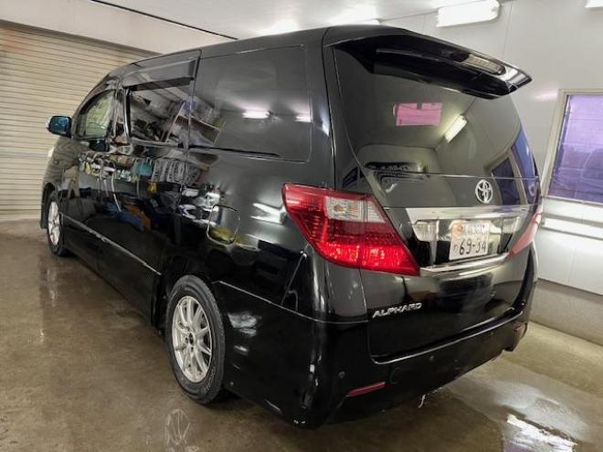 アルファード２４０Ｓ　プライムセレクションⅡ　タイプゴールド　禁煙車　ＷＡＫＯＳバリアスコーティング済　ＳＭＡＣＫブラポリ１６インチＡＷ　社外１６ＡＷ＋スタッドレスタイヤ付　両側パワースライドドア　パワーバックドア　純正ＨＤＤナビ（ワンセグ地デジ　ＤＶＤ再生）＋バックカメラ　前後コーナーセンサー　横滑り防止装置　ＨＩＤ　ＥＴＣ 　タイミングチェーン 4WD 2400 5Dr