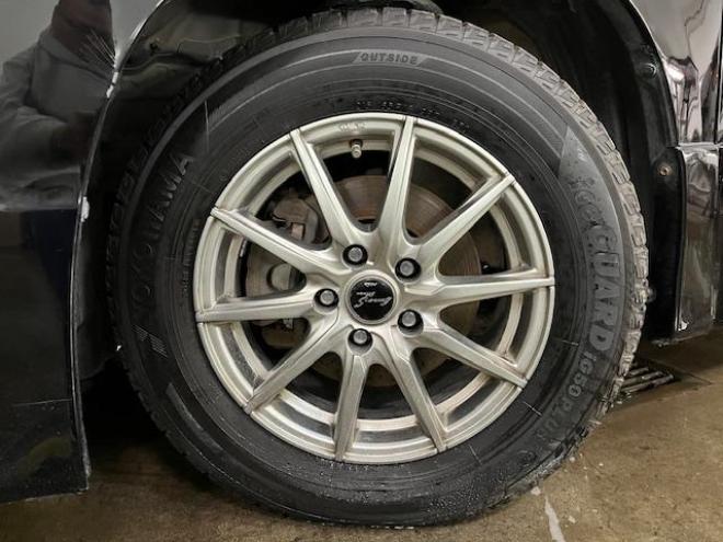アルファード２４０Ｓ　プライムセレクションⅡ　タイプゴールド　禁煙車　ＷＡＫＯＳバリアスコーティング済　ＳＭＡＣＫブラポリ１６インチＡＷ　社外１６ＡＷ＋スタッドレスタイヤ付　両側パワースライドドア　パワーバックドア　純正ＨＤＤナビ（ワンセグ地デジ　ＤＶＤ再生）＋バックカメラ　前後コーナーセンサー　横滑り防止装置　ＨＩＤ　ＥＴＣ 　タイミングチェーン 4WD 2400 5Dr