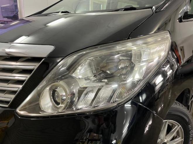 アルファード２４０Ｓ　プライムセレクションⅡ　タイプゴールド　禁煙車　ＷＡＫＯＳバリアスコーティング済　ＳＭＡＣＫブラポリ１６インチＡＷ　社外１６ＡＷ＋スタッドレスタイヤ付　両側パワースライドドア　パワーバックドア　純正ＨＤＤナビ（ワンセグ地デジ　ＤＶＤ再生）＋バックカメラ　前後コーナーセンサー　横滑り防止装置　ＨＩＤ　ＥＴＣ 　タイミングチェーン 4WD 2400 5Dr