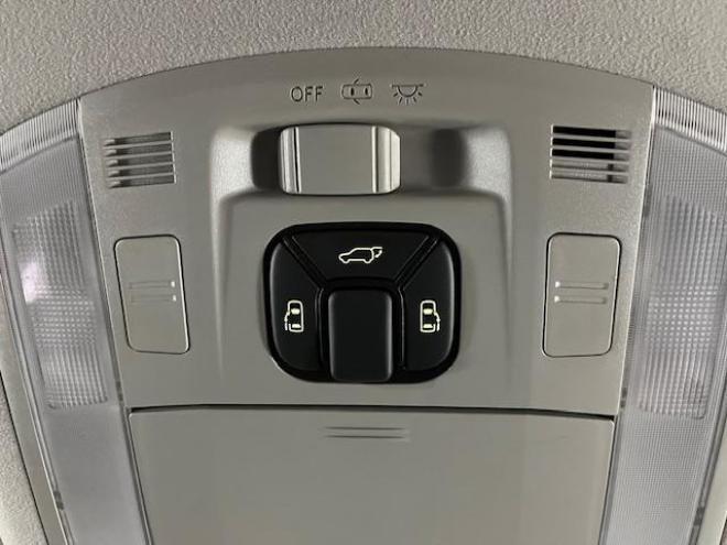 アルファード２４０Ｓ　プライムセレクションⅡ　タイプゴールド　禁煙車　ＷＡＫＯＳバリアスコーティング済　ＳＭＡＣＫブラポリ１６インチＡＷ　社外１６ＡＷ＋スタッドレスタイヤ付　両側パワースライドドア　パワーバックドア　純正ＨＤＤナビ（ワンセグ地デジ　ＤＶＤ再生）＋バックカメラ　前後コーナーセンサー　横滑り防止装置　ＨＩＤ　ＥＴＣ 　タイミングチェーン 4WD 2400 5Dr