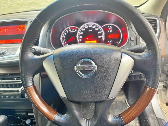 ティアナ250XE FOUR 4WD 5年保証 スマキー ETC 寒冷地仕様 禁煙 車検整備2年付 修復歴無
