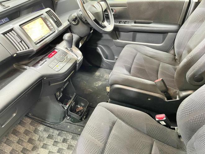 ステップワゴン2.0スパーダS 4WD 5年保証 パワスラ ナビTV ETC 寒冷地仕様 禁煙 車検整備2年付