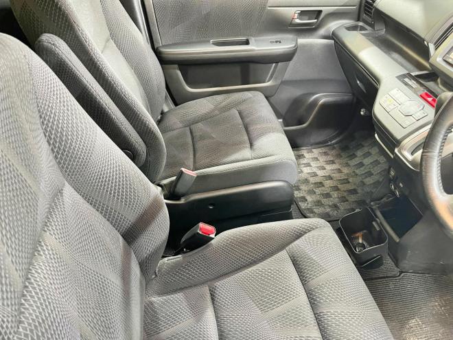 ステップワゴン2.0スパーダS 4WD 5年保証 パワスラ ナビTV ETC 寒冷地仕様 禁煙 車検整備2年付