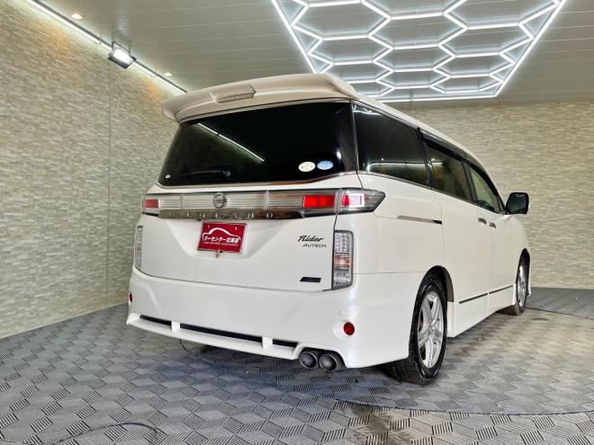 エルグランド2.5ライダー 4WD 5年保証 スマキー 両側パワスラ ナビTV Bカメ 寒冷地仕様 禁煙 修復歴無