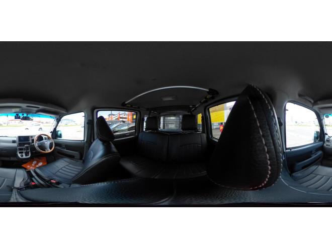 ハイゼットHIJET CARGO 4WD CRUSE TURBO LTD 本州仕入　TURBO 　25㎜アップスプリング　フォグランプ　リアスポ　BTフルセグナビ　バックカメラ　バイザー　アルミホイル　　etc　ドラレコ 4WD 660 5Dr