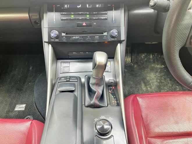 レクサスIS 250Fスポーツ 4WD 5年保証 V6NA 赤レザー エンスタ 夏冬タイヤ カードキー ナビTV ETC 寒冷地仕様 禁煙 修復歴無