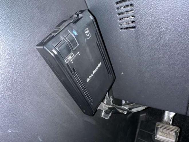 デリカD：5 2.2 D プレミアム ディーゼルターボ 4WD　地デジナビ/ETC/両側パワスラ/Bカメラ 2300