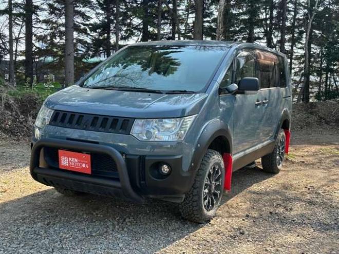 デリカD：5 2.4 G プレミアム 4WD　純正ナビ/両側パワスラ/オートステップ 2400