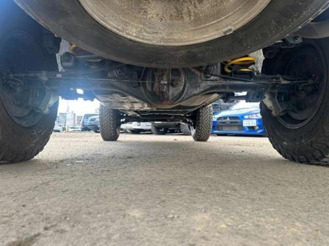 ハイラックスサーフ2.7 SSR-X 4WD　リフトUP/AW/社外ナビ/Bカメラ/ETC 2700