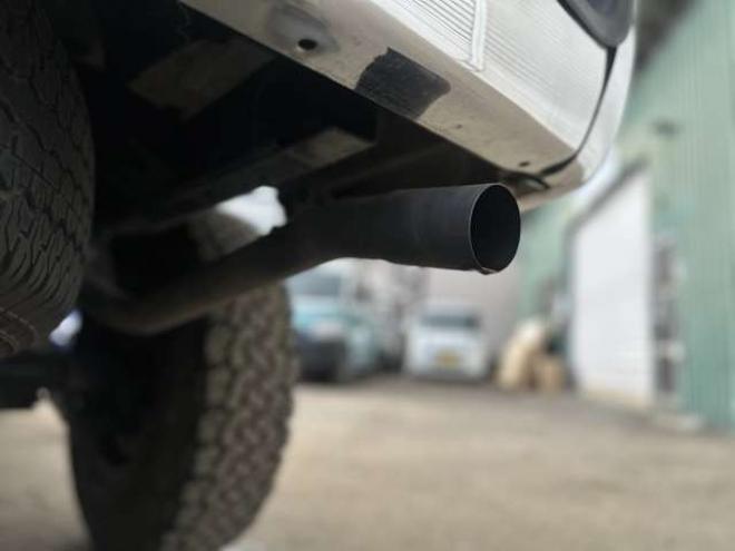 ハイラックスサーフ2.7 SSR-X 4WD　リフトUP/AW/社外ナビ/Bカメラ/ETC 2700