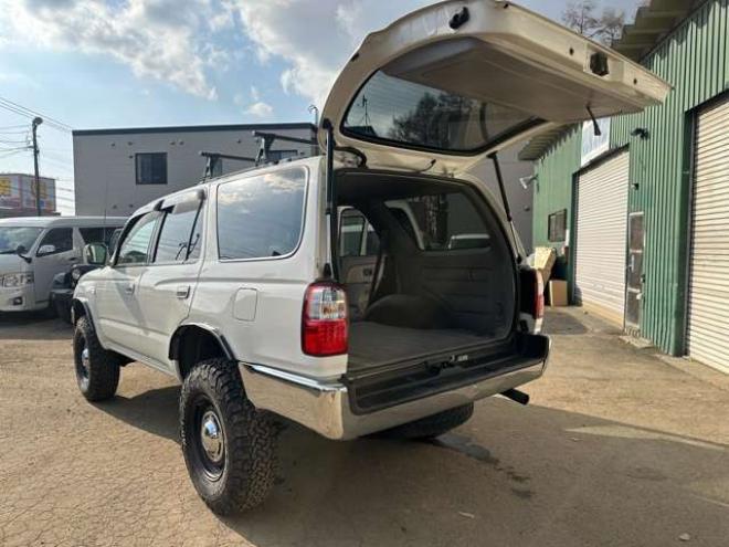 ハイラックスサーフ2.7 SSR-X 4WD　リフトUP/AW/社外ナビ/Bカメラ/ETC 2700