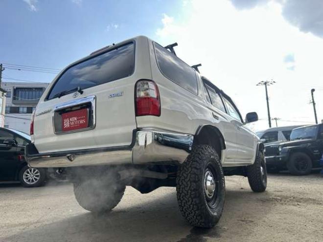 ハイラックスサーフ2.7 SSR-X 4WD　リフトUP/AW/社外ナビ/Bカメラ/ETC 2700